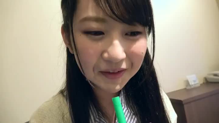 INSTV356 女優不詳【可愛すぎ悶絶注意報w】黒髪清純ロリ可愛すぎる歯科助手ゆきちゃんはスイッチ入ると即ビチョ濡れ顔を赤くしてピクピク痙攣で感度も神G